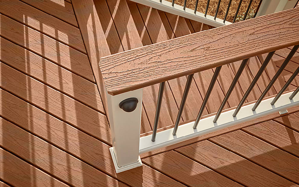 Trex enhance railing saddle